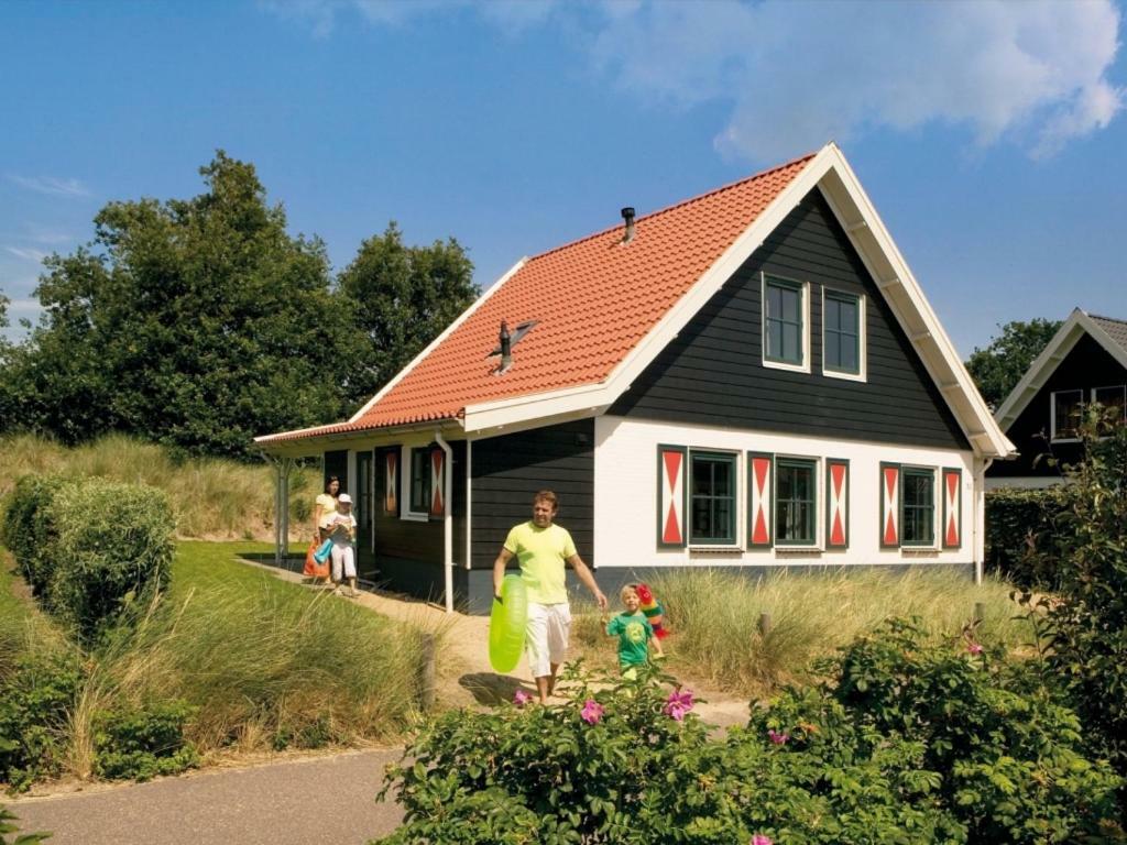 Отель Landal Duinpark 'T Hof Van Haamstede Бург-Хамстеде Экстерьер фото